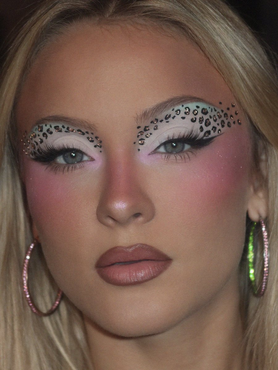 Sophia Sinot tweet media