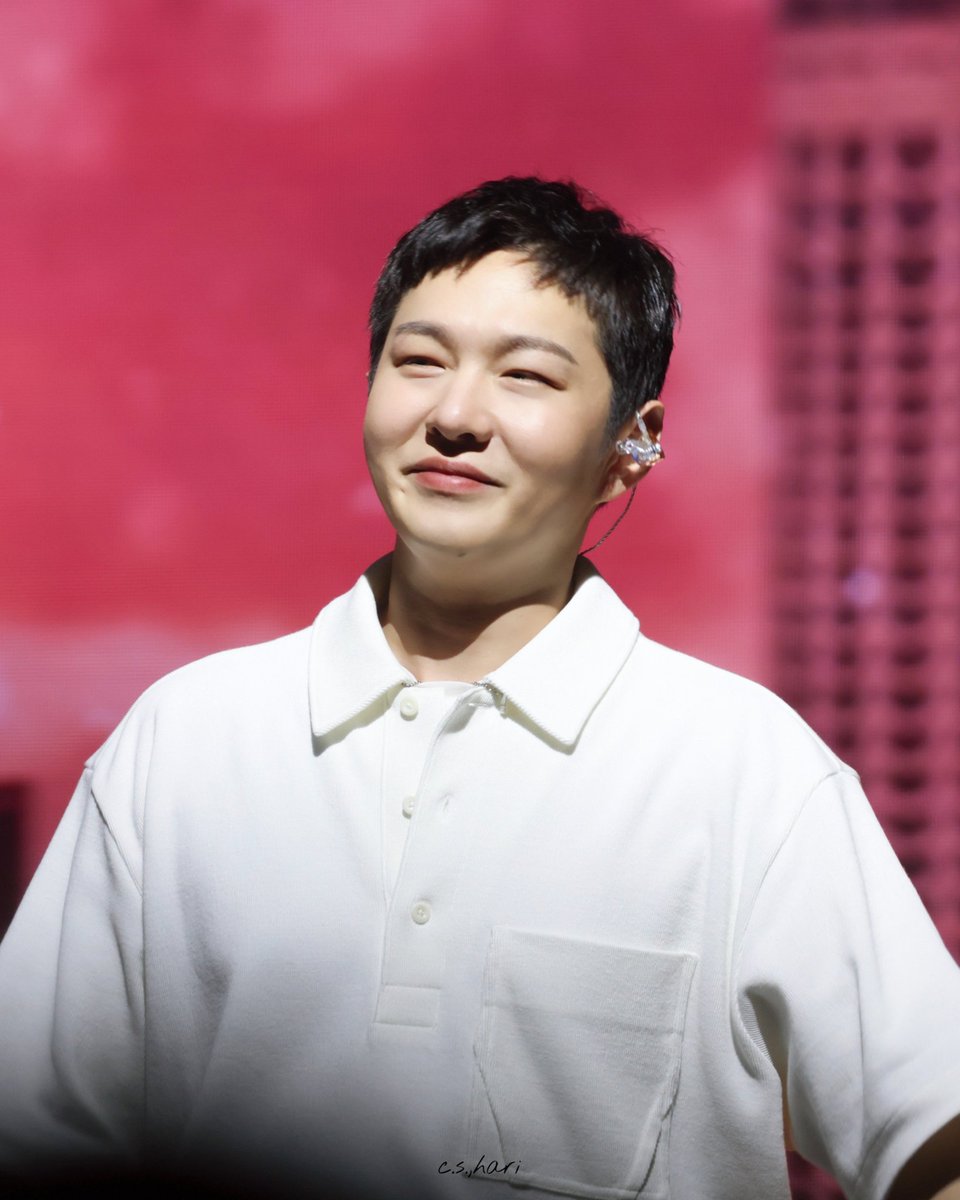 everydaysub's tweet photo. 240407 비투비 팬콘서트 [OUR DREAM] in 마닐라
#비투비 #BTOB #이창섭 #창섭 https://t.co/RdoQU9VMLg