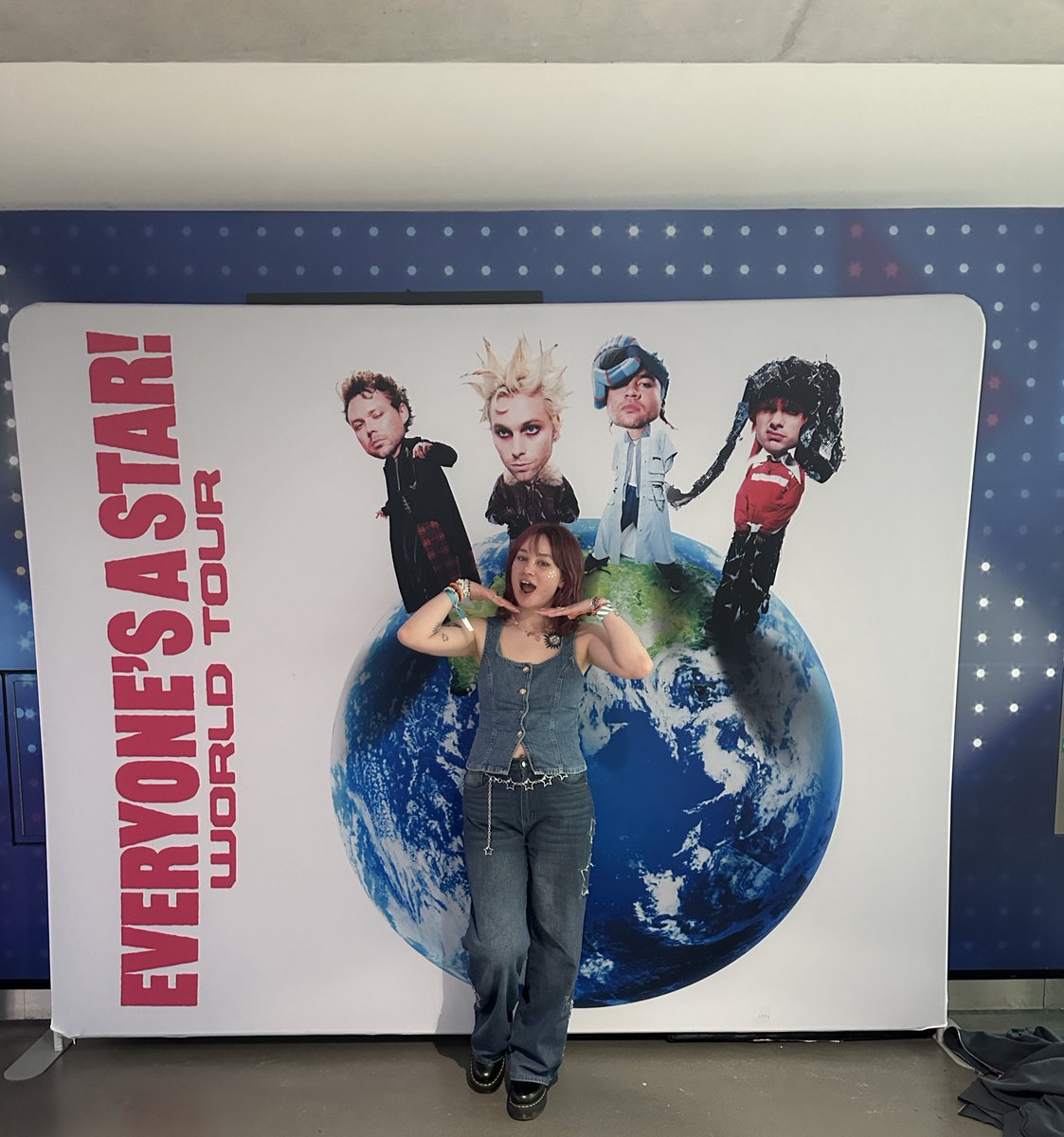 loz ★ misses 5sos :( tweet media