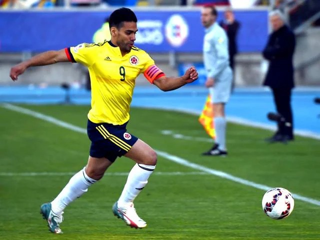 arkzv's tweet photo. #CopaSudamericana De sumar minutos este martes ante O'Higgins, será la 3° vez que Radamel Falcao juegue contra un club chileno:

LIB 07' | CC vs River | 1 asist.
LIB 08' | River vs UC | 1 gol

El Tigre jugó en El Teniente en la derrota 0-1 de COL vs VEN por la CA 2015 en Rancagua https://t.co/KjJUgmGISI