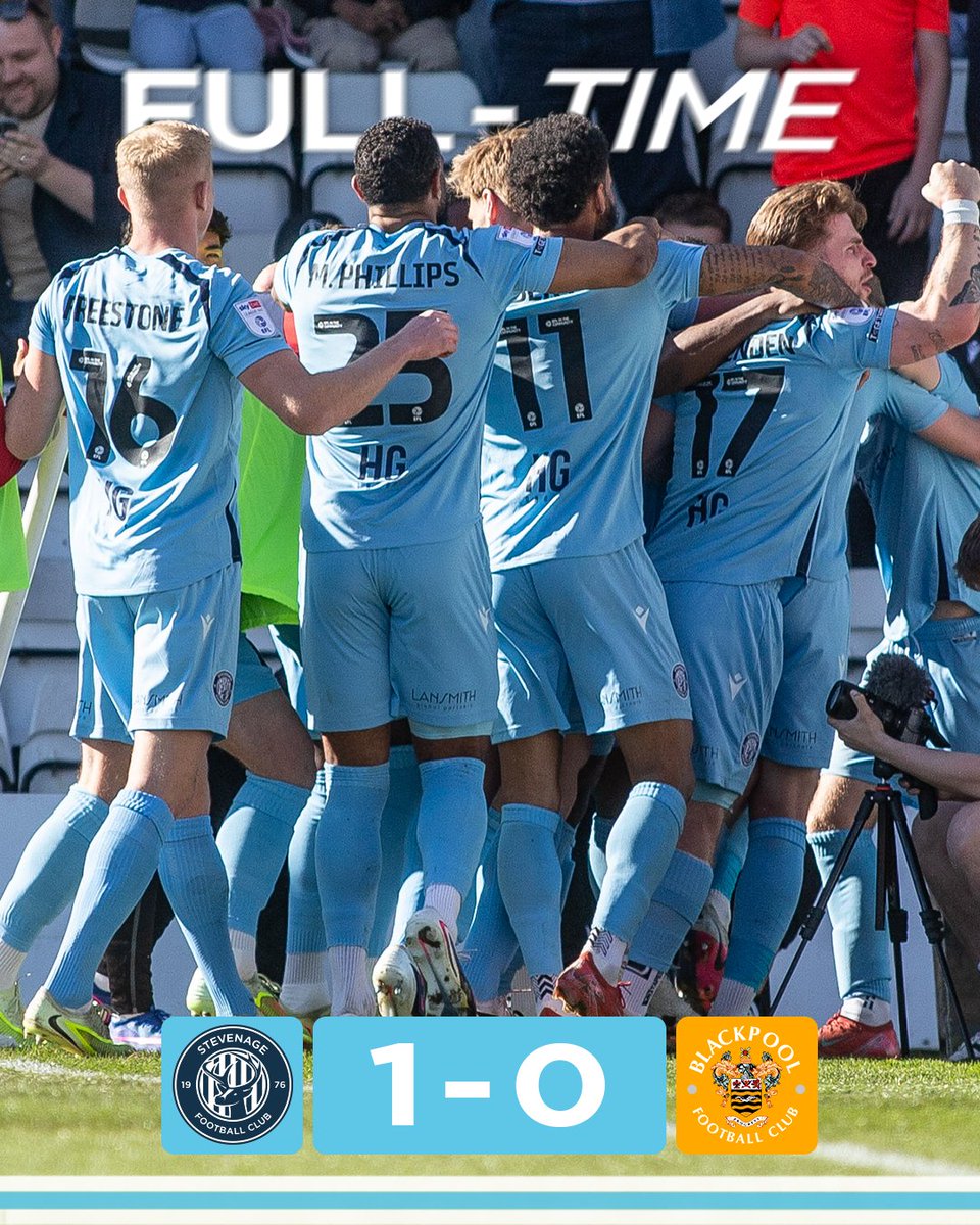 Stevenage FC 🔴⚪ tweet media