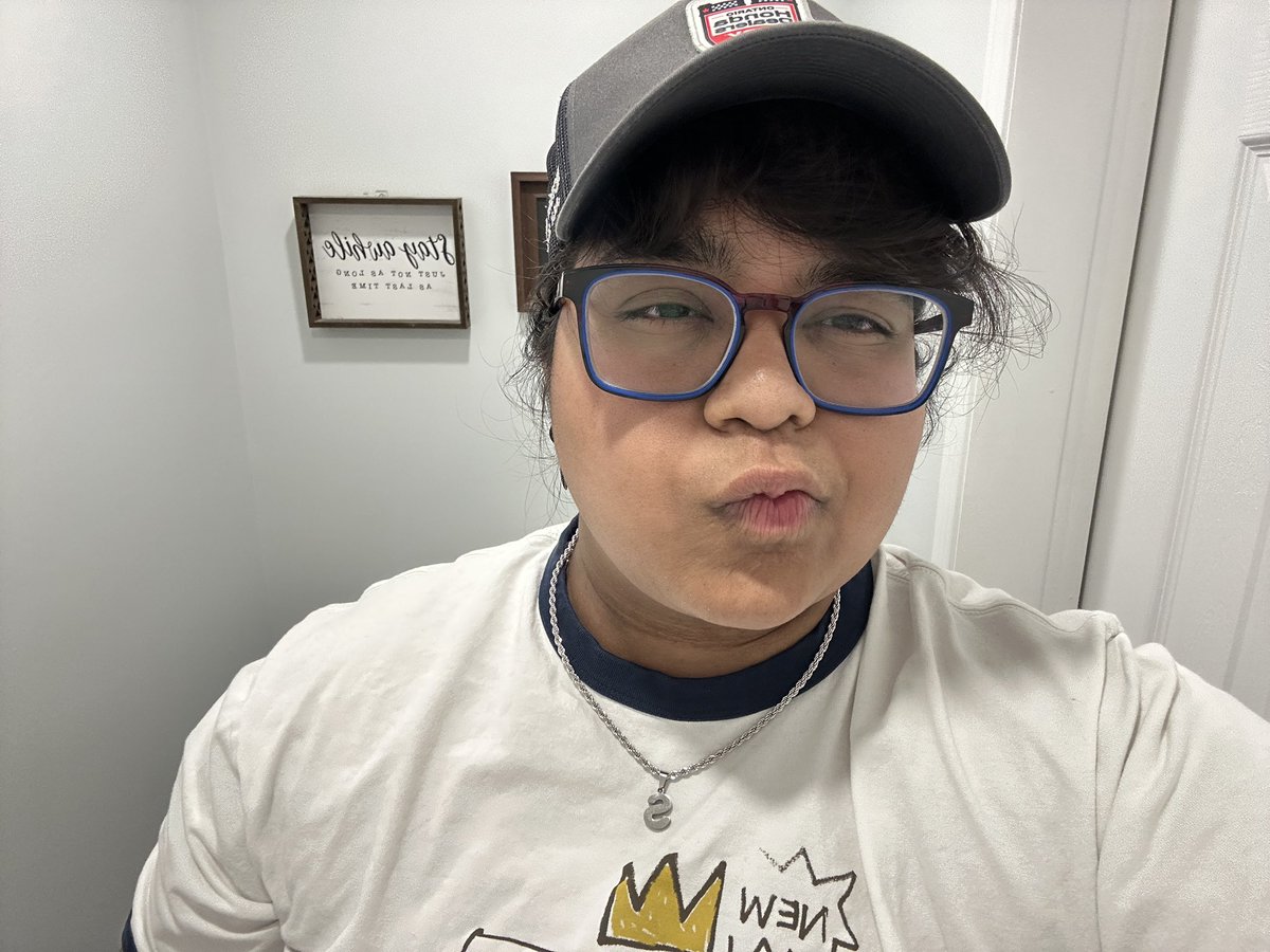 Selena 💖🌙 tweet media