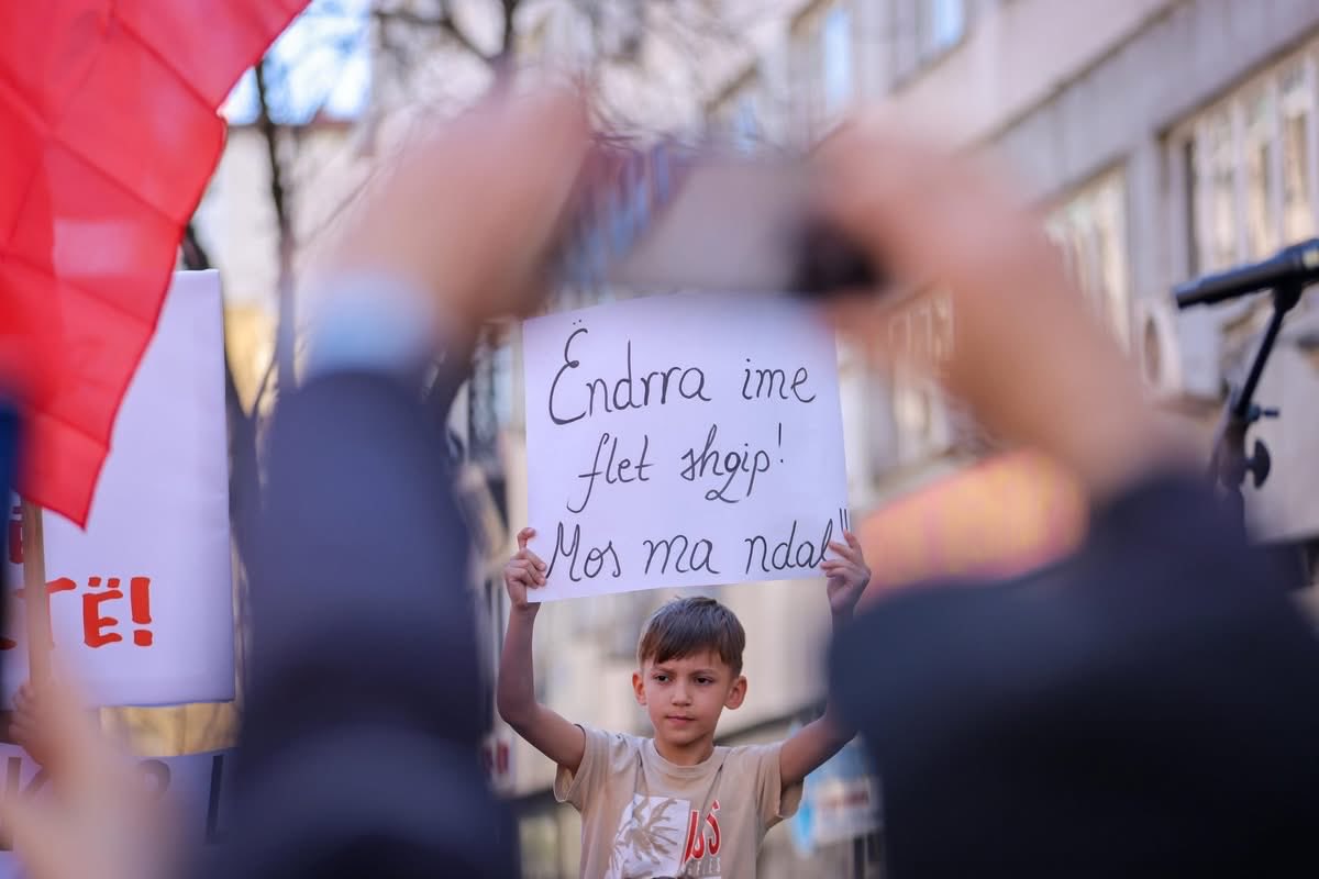 Emira.Selimi1 tweet media