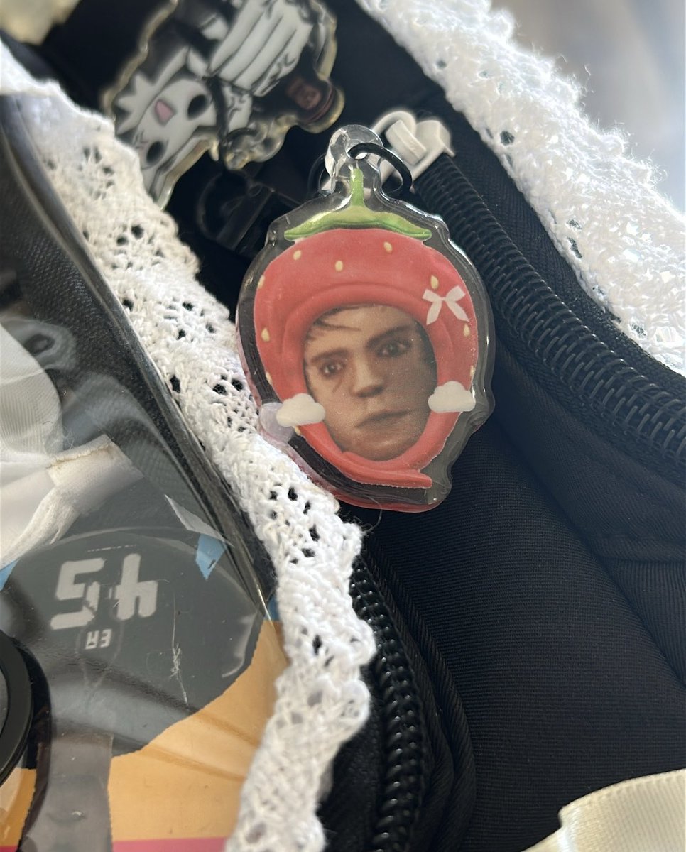 ᛝ ꒰ 𝕭enny ꒱ ﹗🔞🕸️ tweet media