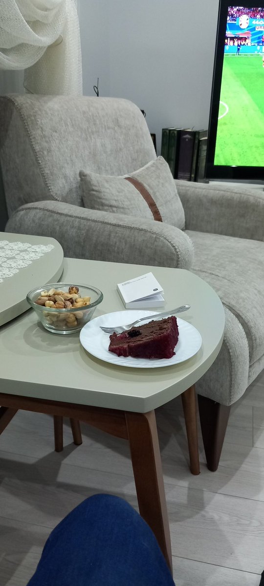 BursaLı OrHan tweet media