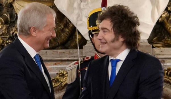 Historia de Chile tweet media