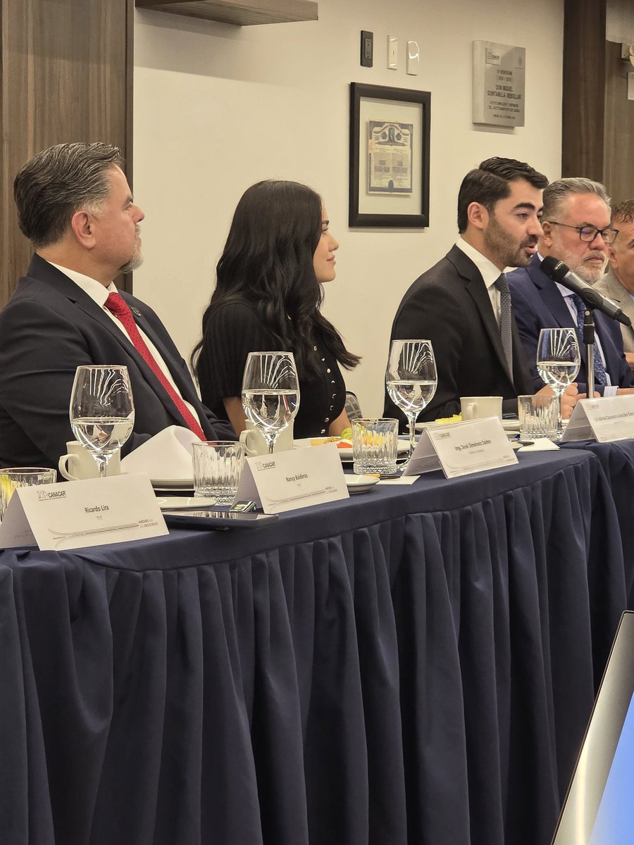 Grupo T21 tweet media