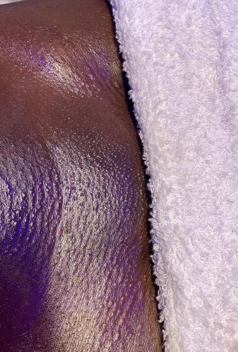 Claire 💙 tweet media