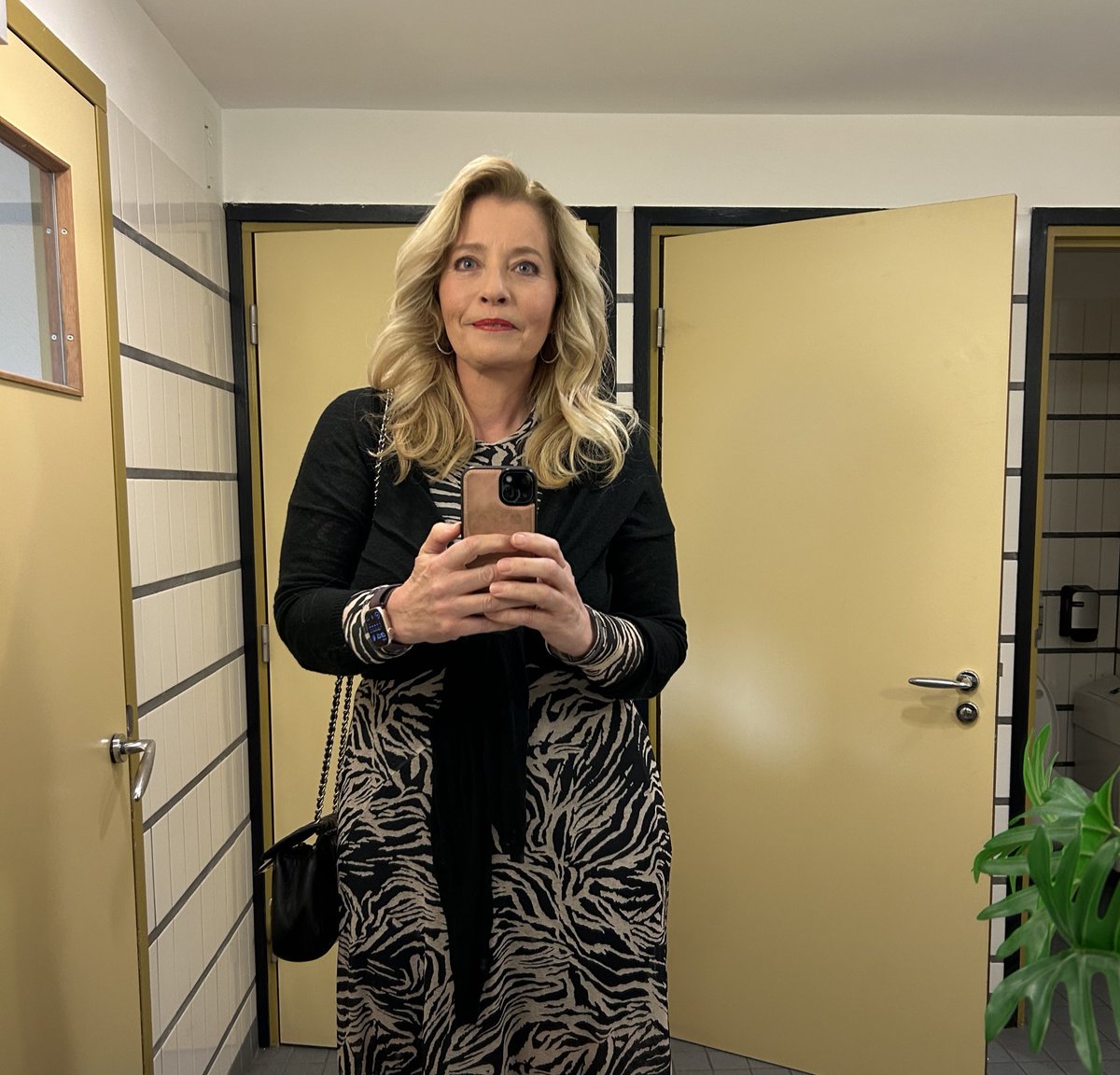 Marianne Zwagerman 💟☮️ tweet media