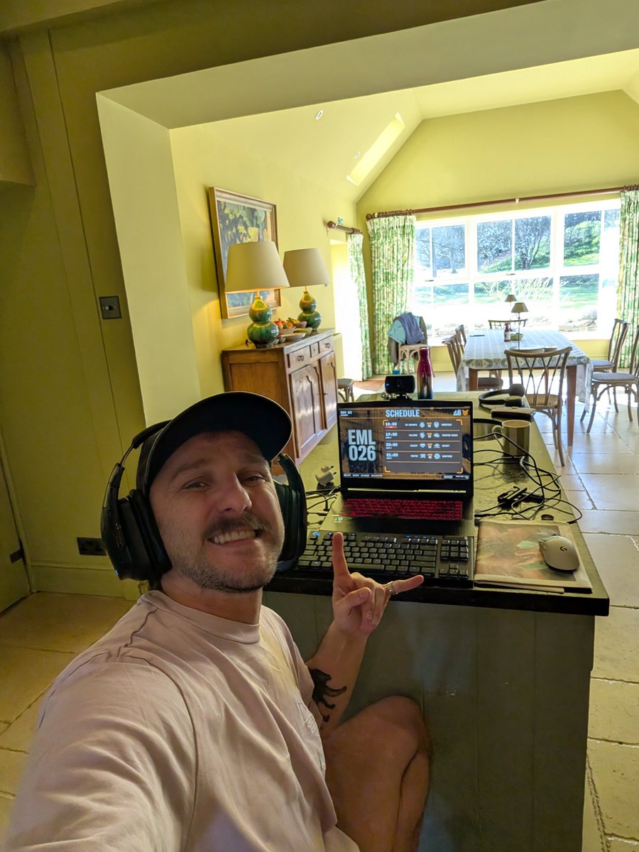 tomjsherlock tweet media