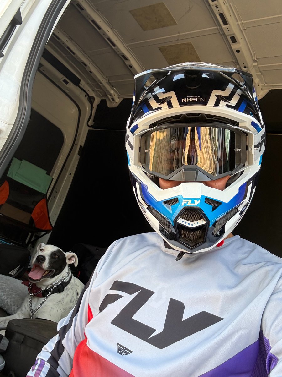 coachseiji's tweet image. You don't need more motivation to ride—you need less friction.

If your truck isn’t fueled, the bike isn’t ready, and the gear isn’t clean, it turns into a project—and maybe you skip it.

Make riding the easiest decision of your day.

#motocross #dirtbike #mxtraining