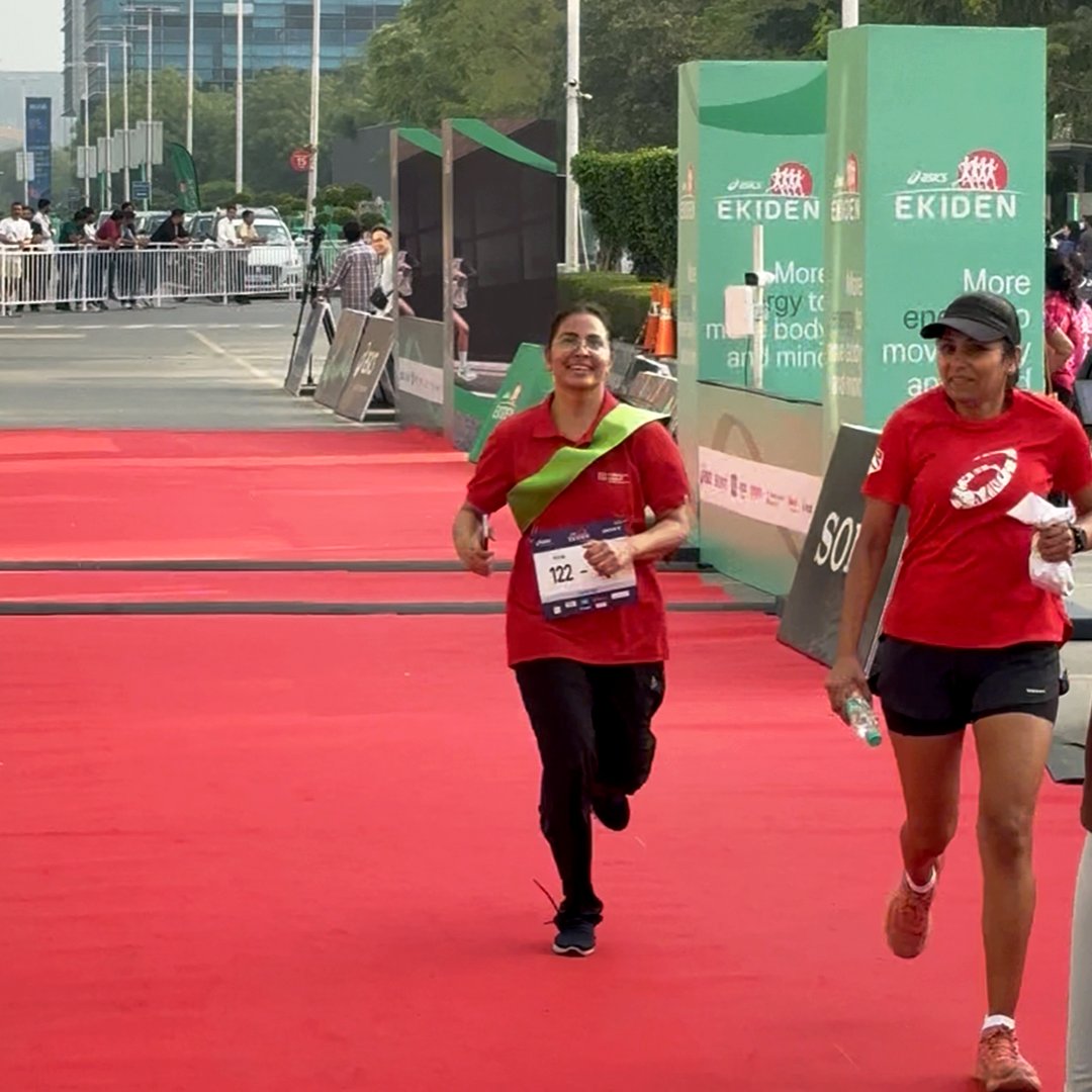 formulaindia's tweet photo. A Sunday morning fueled by high energy and the rising sun! We witnessed a milestone at DLF CyberHub, Gurugram, during the vibrant debut of 𝗔𝗦𝗜𝗖𝗦 𝗘𝗞𝗜𝗗𝗘𝗡 𝗜𝗻𝗱𝗶𝗮 𝟮𝟬𝟮𝟲.

#FormulaGroup #ASICSEkidenIndia #MobilityManaged #GlobalRelocation #IndiaJapanFriendship https://t.co/ueYeNBtjn3