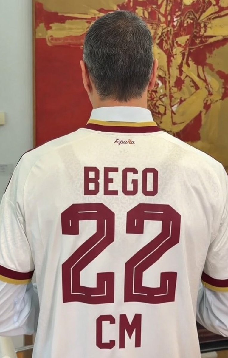 El Gorrión tweet media