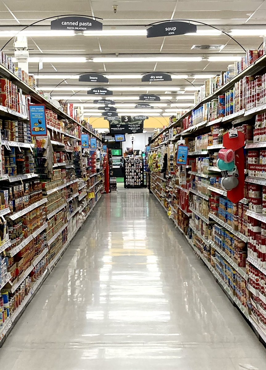 ReciklerkoCans's tweet image. Rice and dried beans in the aisle at the supermarket.

stock.adobe.com/contributor/21…

#adobe #stockadobe #editorialphoto #supermarket #usa #washington #aisle #Rice #driedbeans #grocerystore