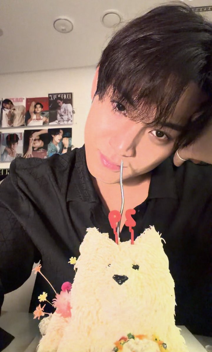 𝑿𝒖 tweet media