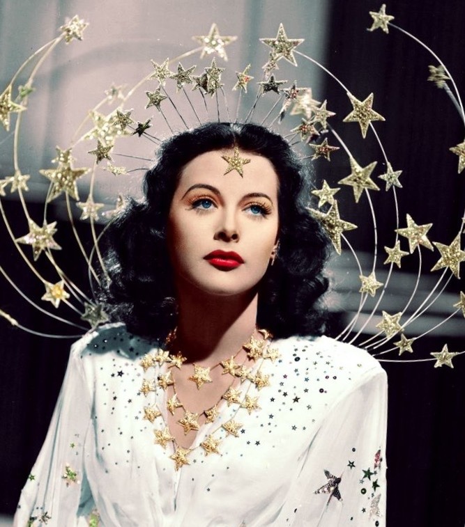 MenschOhneMusil's tweet photo. Hedy Lamarr. https://t.co/Jw2A2dDI29