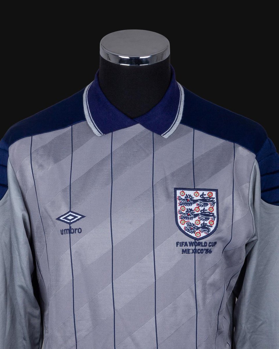 buddsauctions's tweet photo. Pelé's 1958 winners' medal. Won at 17. Shilton's shirt from the Hand of God match. Banks' 1966 winners' medal.
All confirmed. This summer.
Consignments still open ↓
🔗 https://t.co/GcCAibQY6M
#WorldCup2026 #BUDDS https://t.co/F8n6nNpzhT