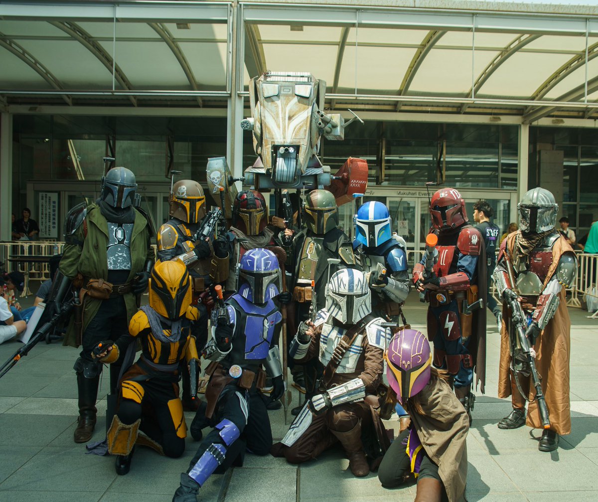 銃槍の烏骨鶏 tweet media