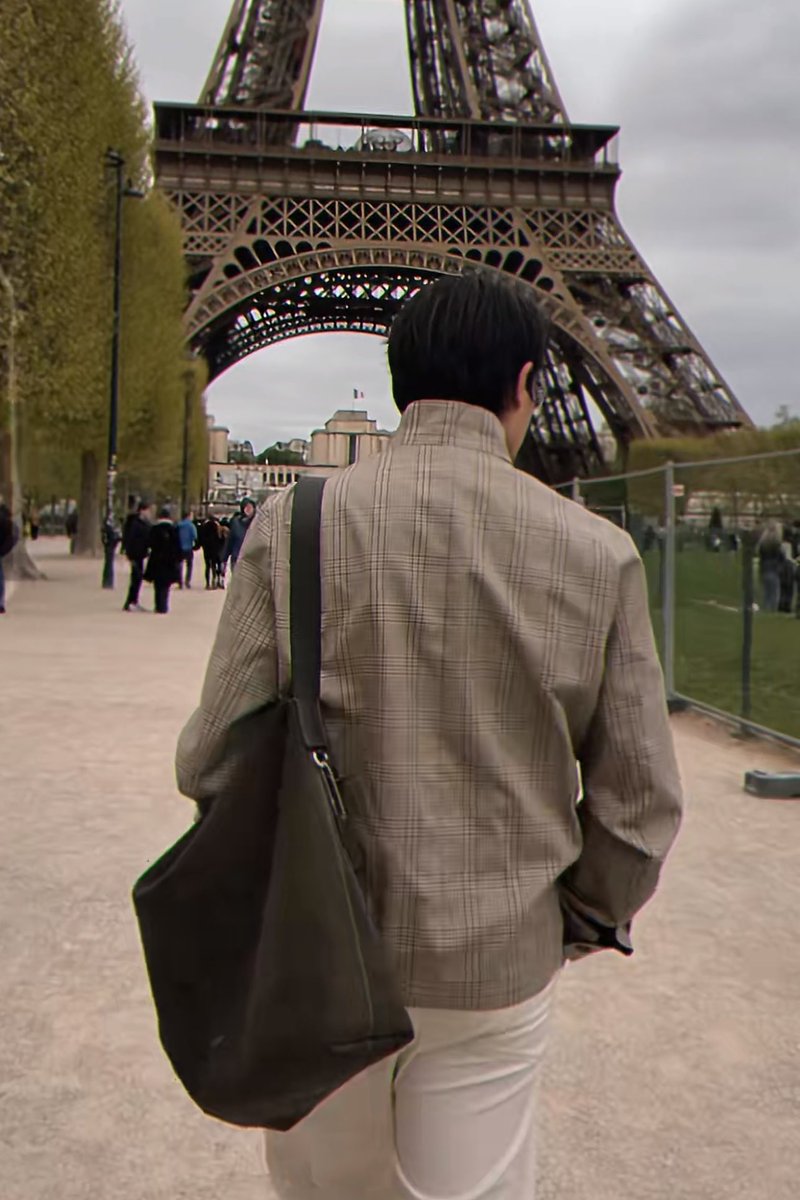 ⋆˚ aj 𝜗𝜚˚⋆ tweet media