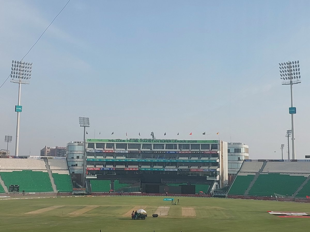 sohailimrangeo's tweet image. Final game of first leg of #PSL #Lahore #MSvRP