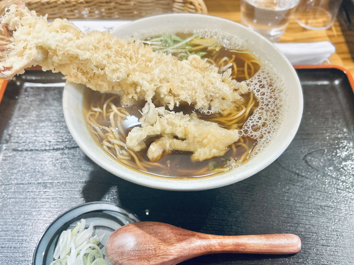 RoRu007's tweet photo. えびでか https://t.co/QQliOp9fbj