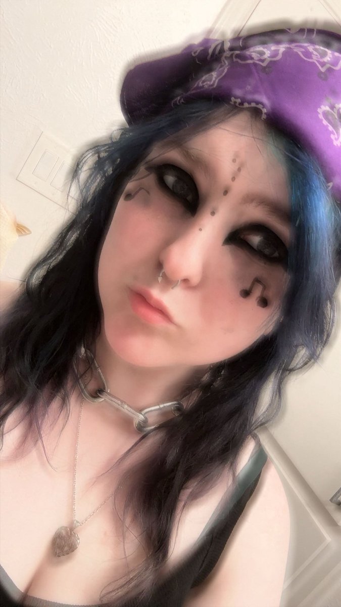 Arrow🙈🙈 tweet media