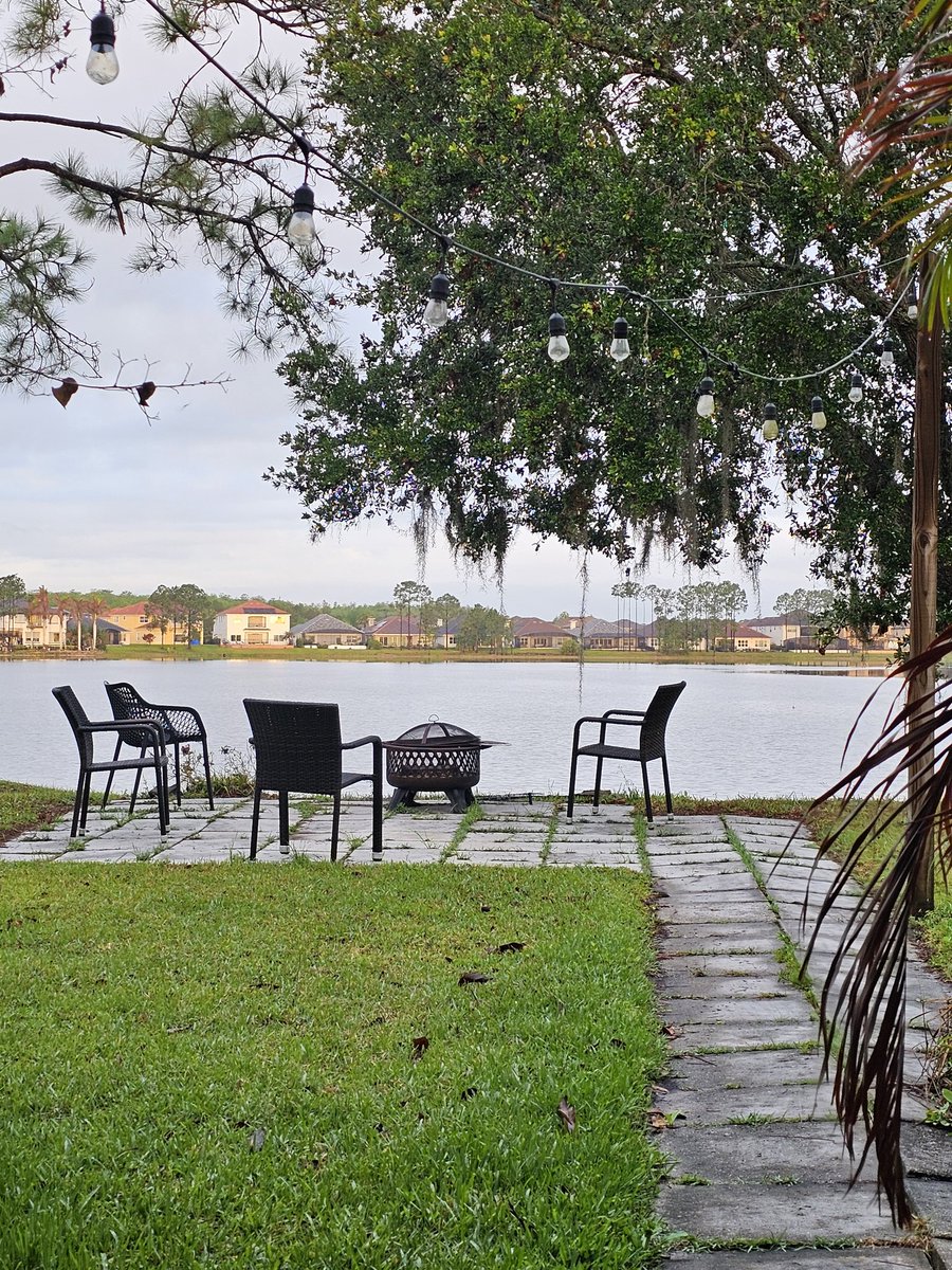 Justin 🍟 tweet media