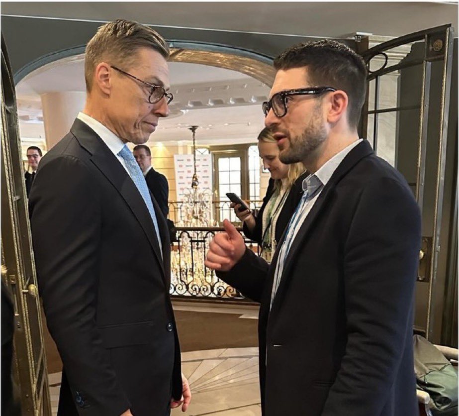 EmmJay🥰 tweet media