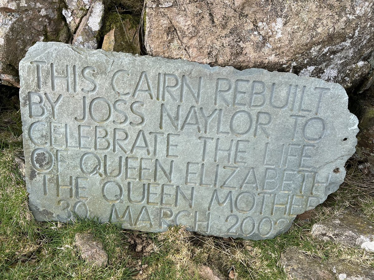 TravellingTrev's tweet image. Close to the spirit of a legend right now. We miss you Joss. #LakeDistrict ⛰️♥️ 🏃#truelegend