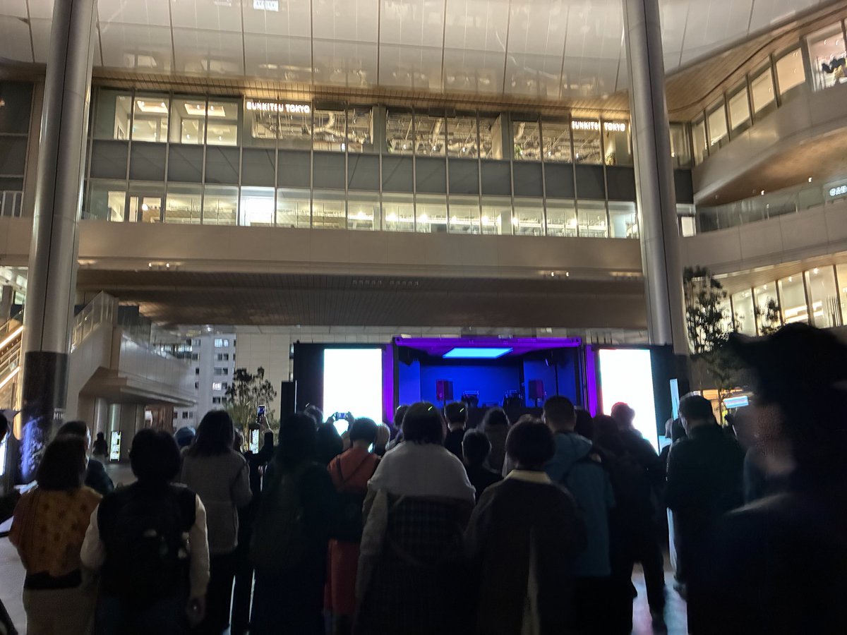 けら㌠ tweet media