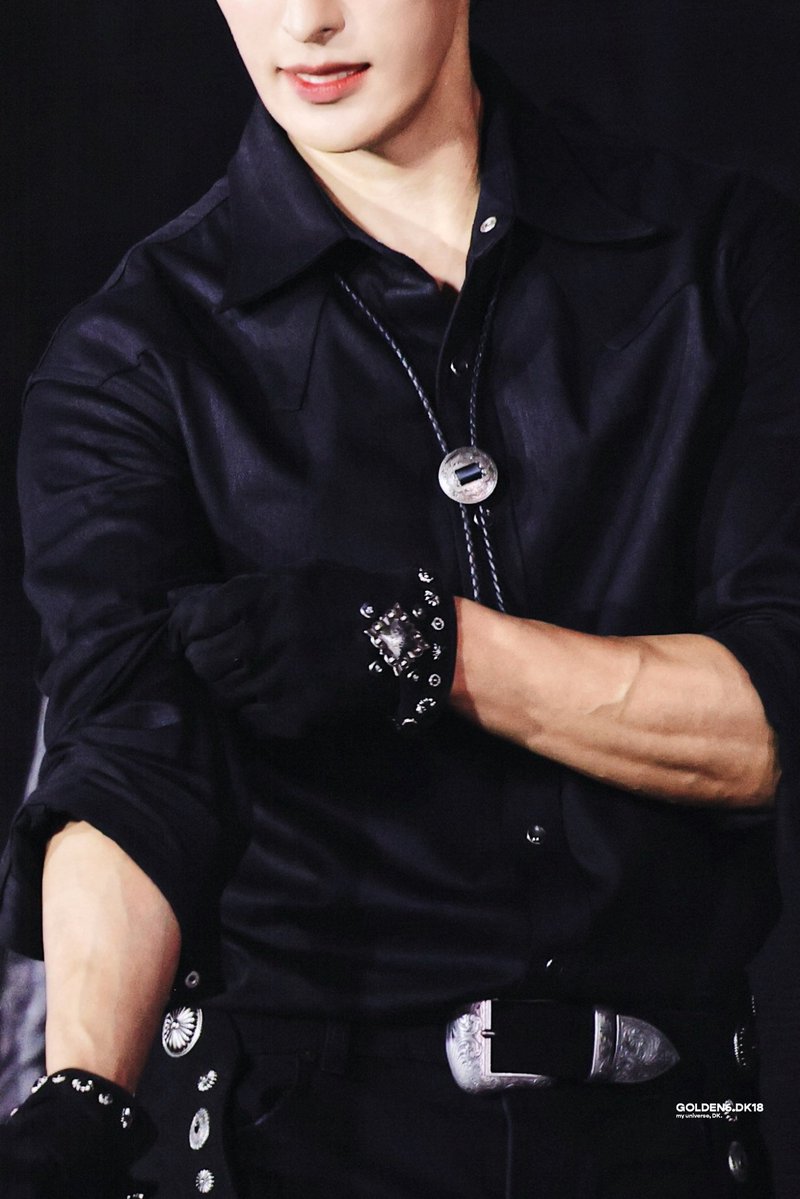 GOLDEN6.DK18 tweet media