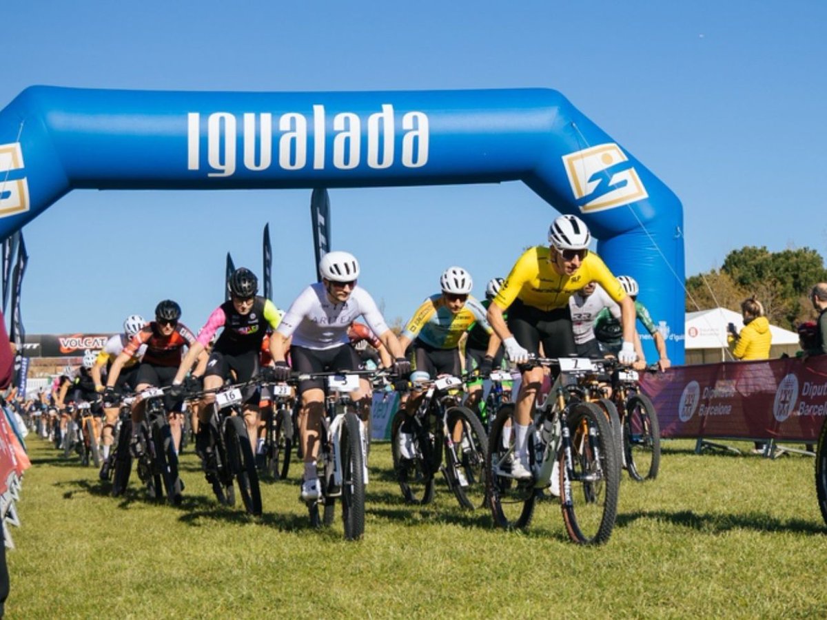 PlanetMTB tweet media