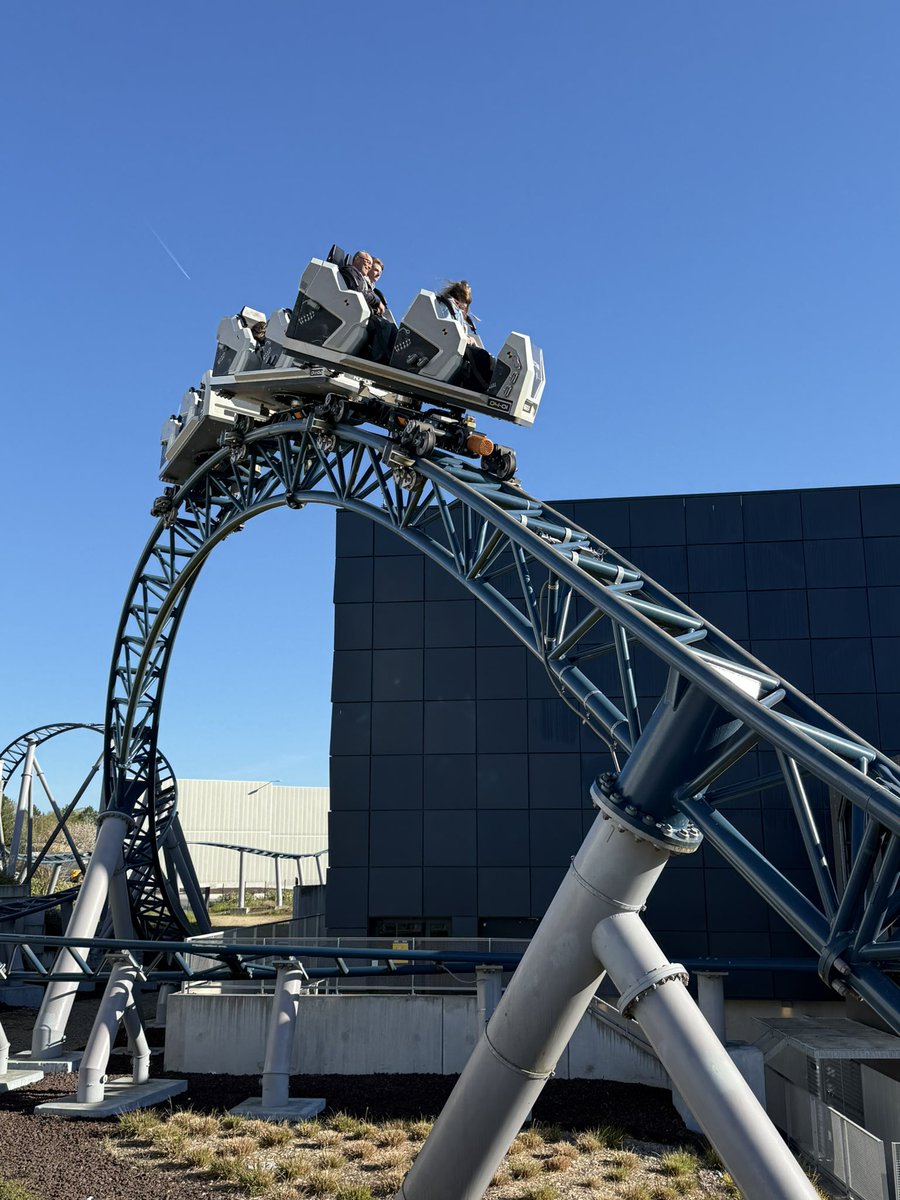 ThemeParkWW's tweet image. We’re having a brilliant day so far at Futuroscope and love how different this park this 😍 There’s so many unique attractions and experiences and the show buildings are really nicely designed with stunning architecture! 

#futuroscope