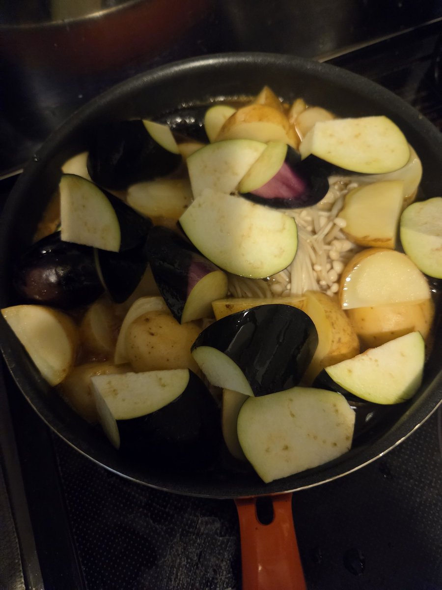 アルミウラ tweet media