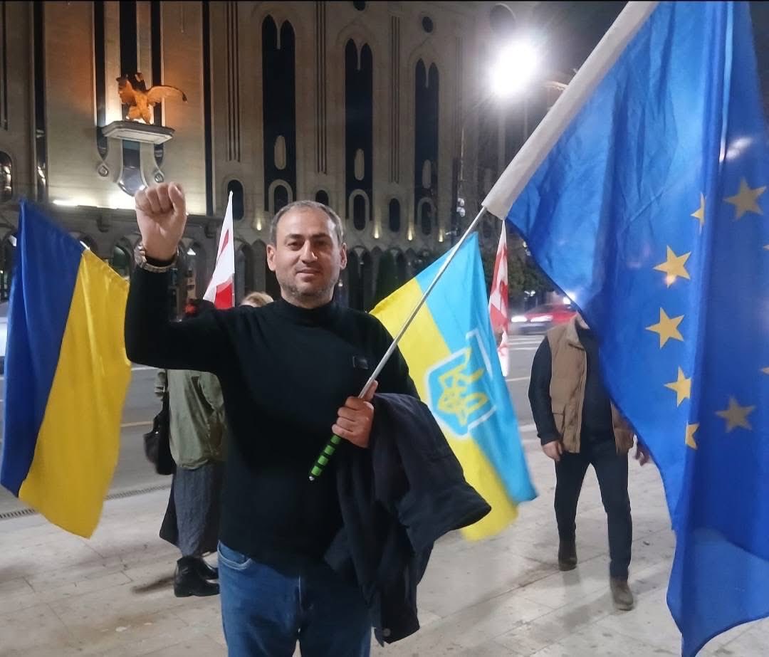 Afgan Sadigov was detained by the police. They took him to the 34th police station. Yesterday they forcibly brought him to Baku, saying there was no criminal case against him. Today they took him to the station
<a href="/EU_Commission/">European Commission</a> <a href="/RSF_inter/">RSF</a> <a href="/USAmbGermany/">Official account of the U.S. Ambassador to Germany</a> <a href="/AuswaertigesAmt/">Auswärtiges Amt</a>