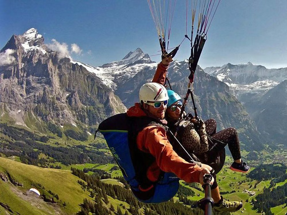 Silver_Journeys's tweet photo. Imagine stepping off a cliff… and flying with the eagles over the most famous mountains in the Alps.🪂⛰️🇨🇭
Grindelwald’s First Cliff Walk and paragliding launch put you right in the heart of the Jungfrau UNESCO wonderland — raw adventure with zero crowds if you know when to go. It’s pure Swiss freedom that feels like America’s national-park spirit but with 10× the vertical drama.
Practical gold: Book the first paraglide or cliff-walk slot of the day. The thermals are perfect, the light is cinematic, and the valley is still quiet.
Would you jump off a Swiss cliff for views like this? 👇
Check out our Swiss TOURS https://t.co/H392HaOeDg or build you a free custom itinerary on https://t.co/CGnQuK4KIQ
#GrindelwaldFirst #JungfrauRegion #AlpsAdventure #SwissAlps #FirstTimeSwitzerland