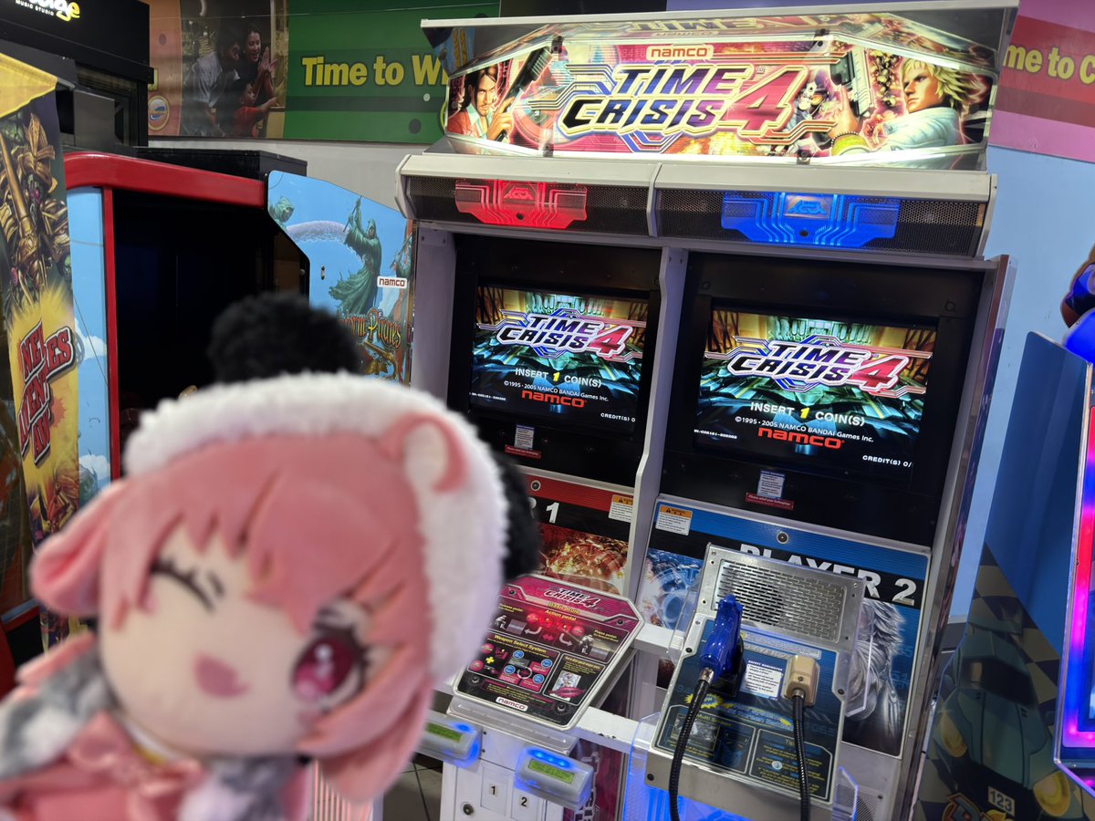 CLAMP_411's tweet photo. 咲さんとゲーセンタイム（フィリピン編）！💖

#笹木咲
#にじさんじ
#ゲームセンター
#ゲーセン
#鉄拳
#鉄拳タッグトーナメント2
#タイムクライシス4
#アーケード
#ナムコ https://t.co/TOkmoGuv6R