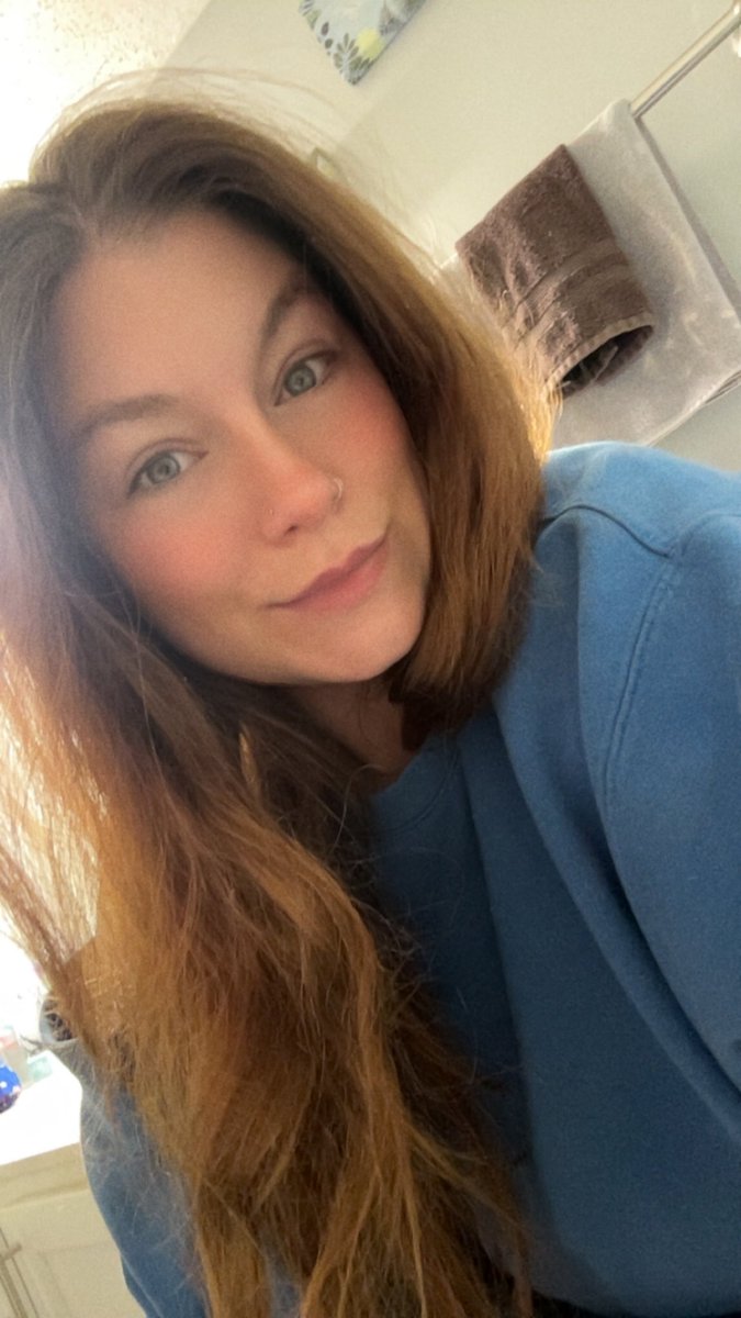 Everyones Fav Mom 💋 tweet media