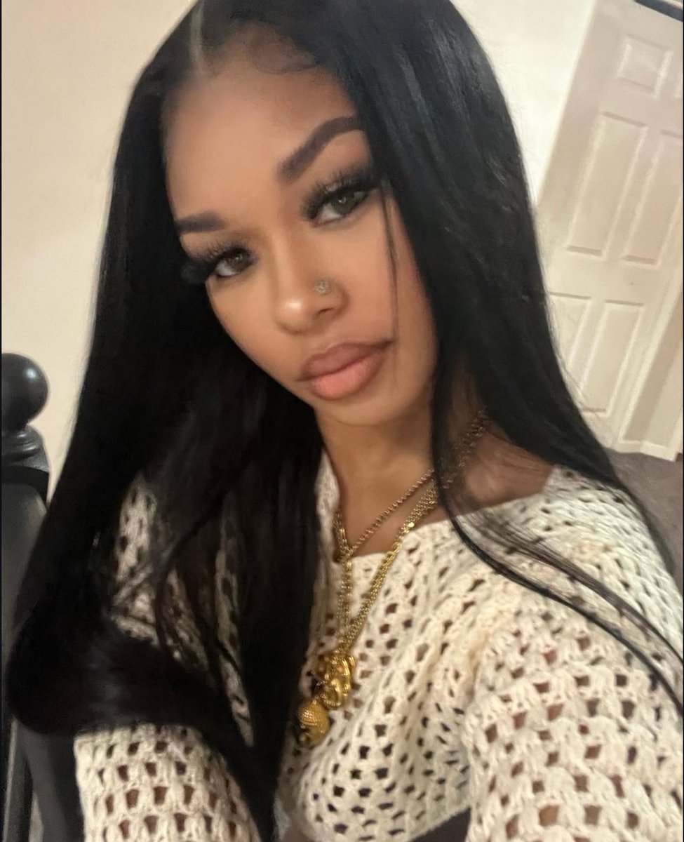 alissa walson tweet media