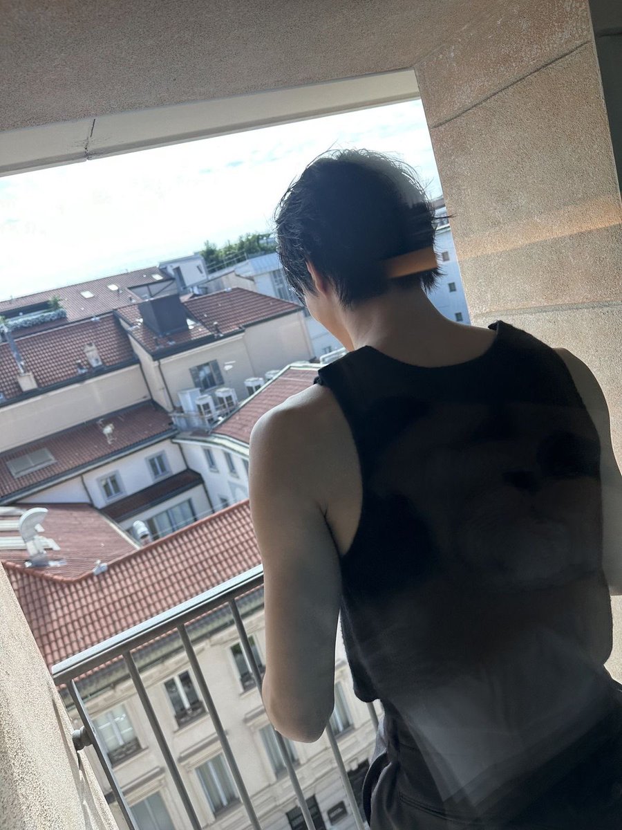 ‎ joanna ꫂ᭪ tweet media