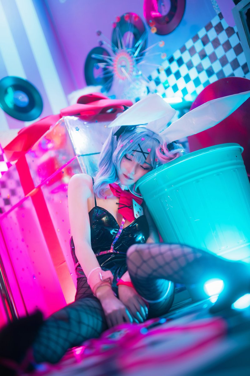 k_a_z_vegas's tweet photo. ラビットホール　🐇🕳️

Rabbit hole

初音ミク

Hatsune Miku https://t.co/ZAyZd4BMDy