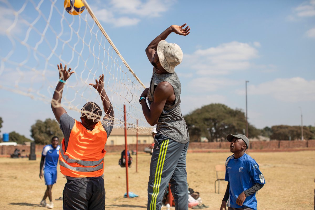CAFOD's tweet photo. This Easter Monday is also the International Day of Sport for Development and Peace. 

In Zimbabwe, we supported the Catholic Commission for Justice and Peace in organising a Sports for Peace Day using friendly competition forge a sense of community, cooperation and hope. https://t.co/XRuMdwtb4D