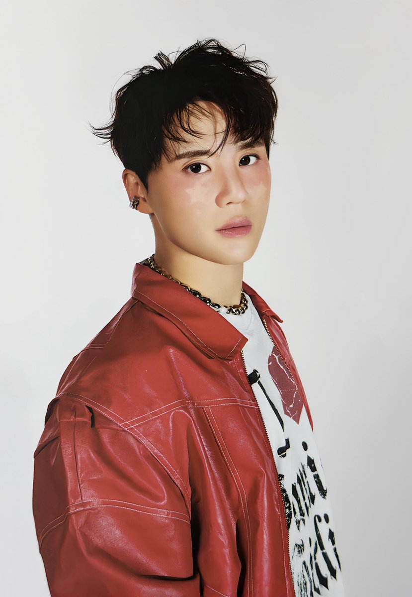 dbskfanbaseid's tweet photo. 📌[INFO]
OD Musical to record a live performance for Musical ‘Death Note’ (260406)✨

🍎Cast : Junsu as L - Kyuhyun as Light
🗓️ May 5 (tue)
🕖 7PM KST

#김준수 #xia #데스노트☘️ https://t.co/K1nmBFYysm