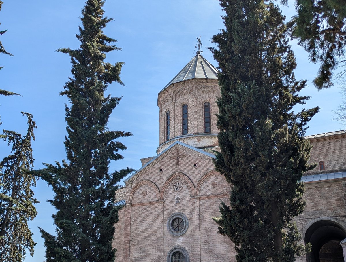 Things I see tweet media