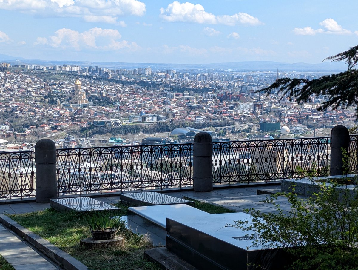 Things I see tweet media