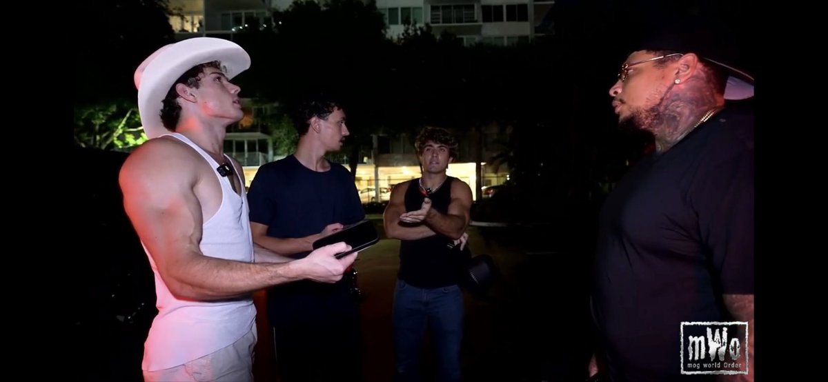 Ron needs to remember he’s a bodyguard not a reducer babysitter.

Shit, if he was with Speed he’d be 1/4 as big with this nannying. This is how you get paid. Get with the game or FO.