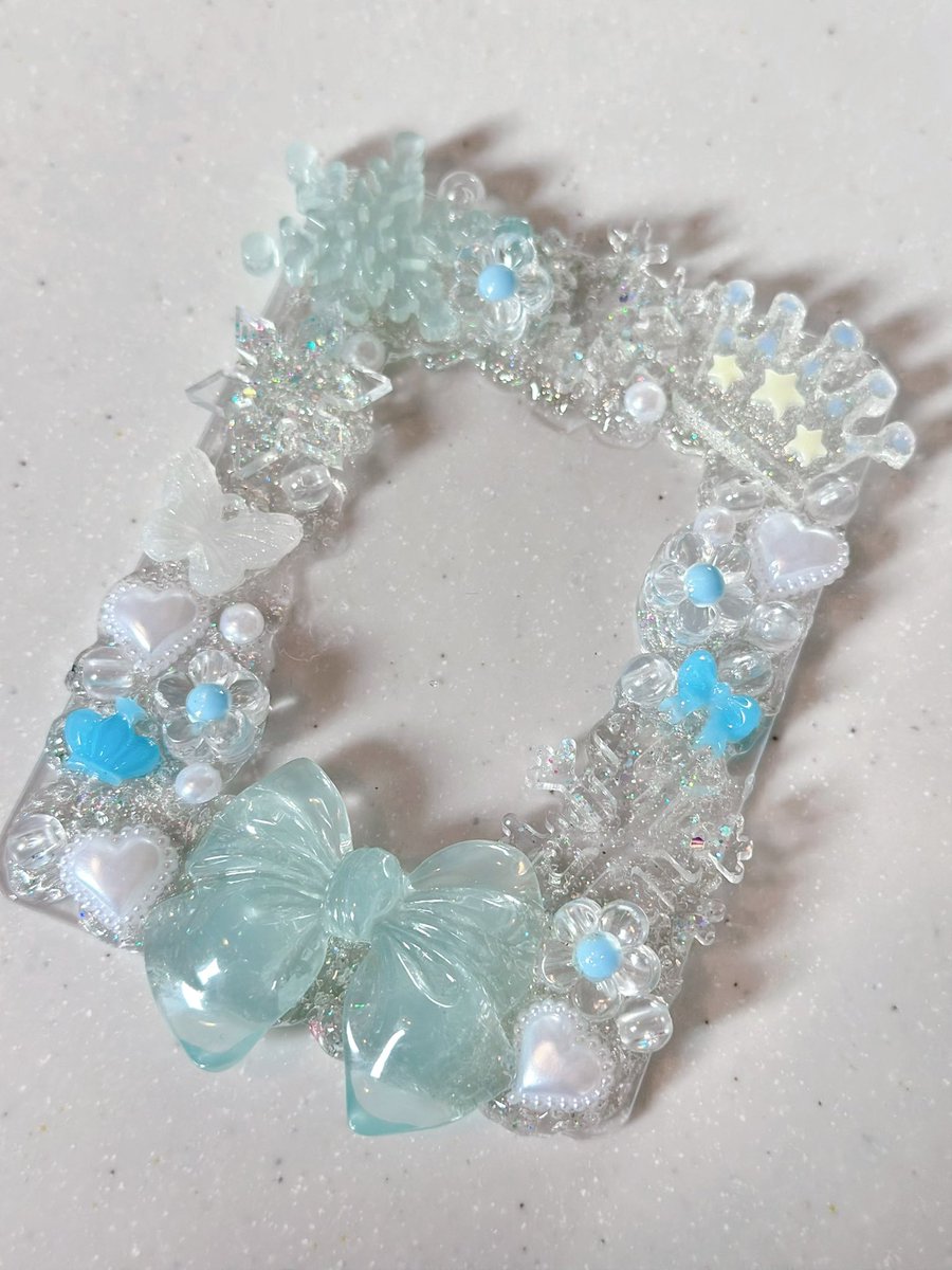 るみめろ tweet media