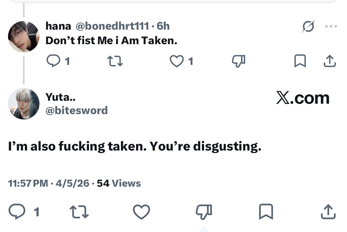 ⋆˚꩜。 tweet media