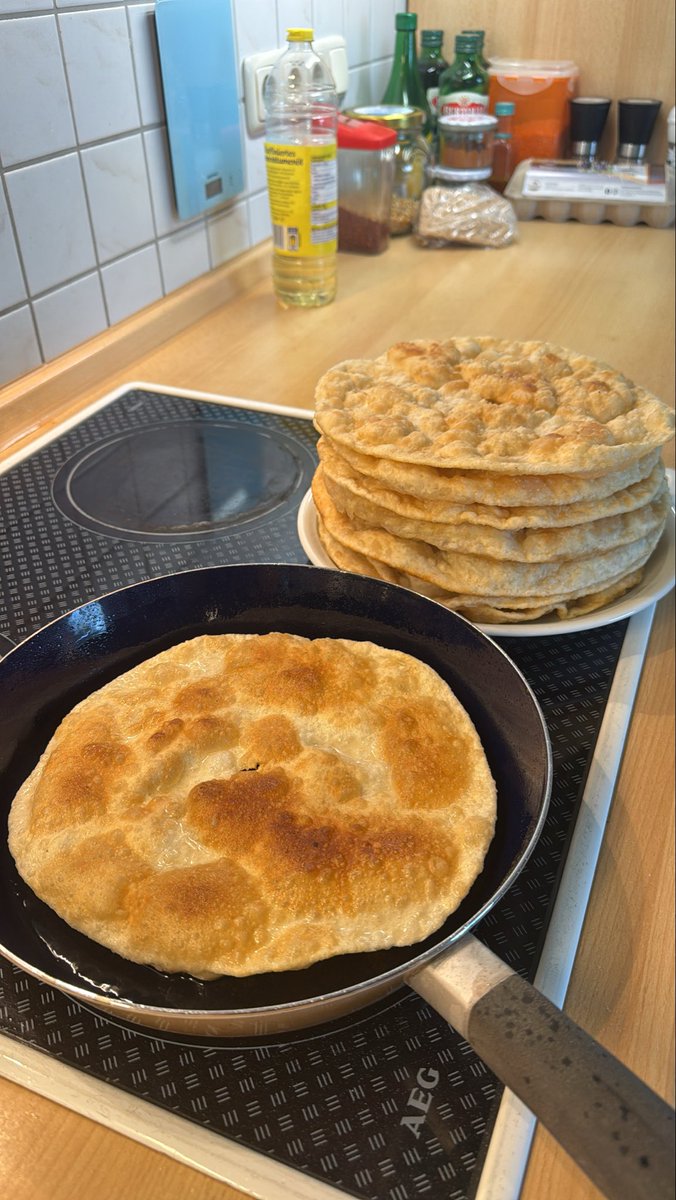 Xunav☀️ tweet media