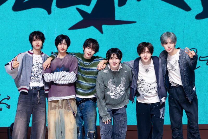 そぼろ tweet media